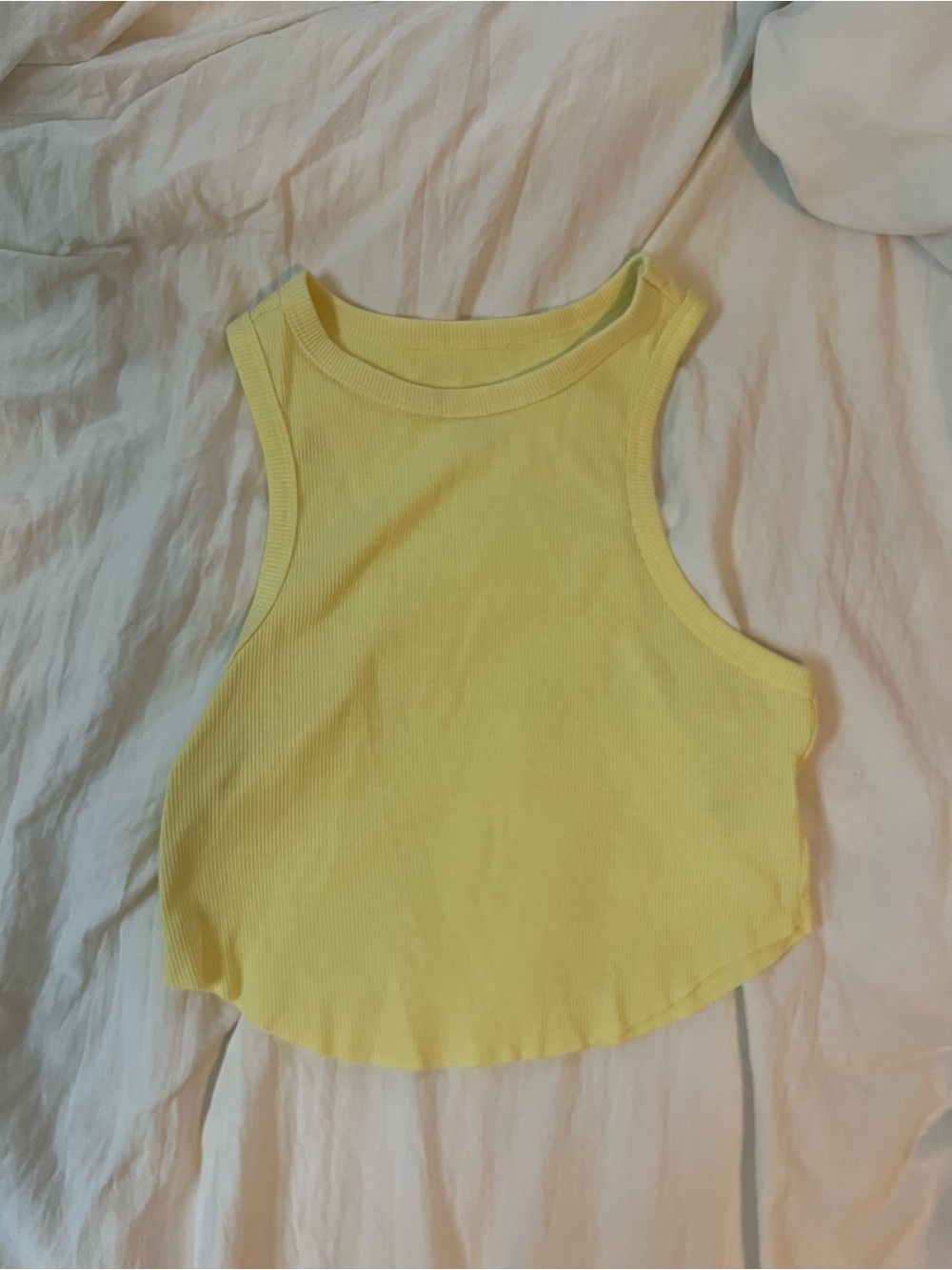 Yellow ribbed crop top tank size medium
